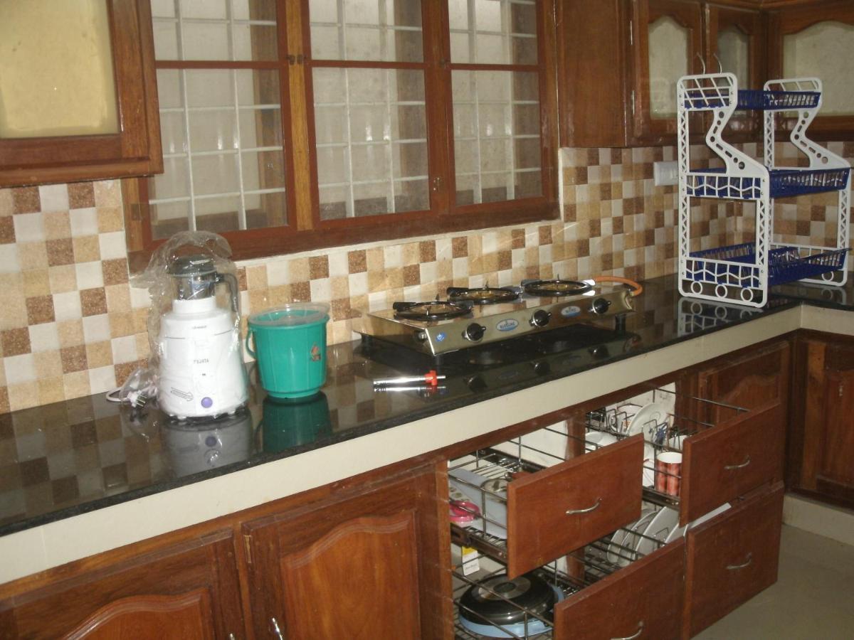 Jacaranda Holiday Home Kochi Екстериор снимка