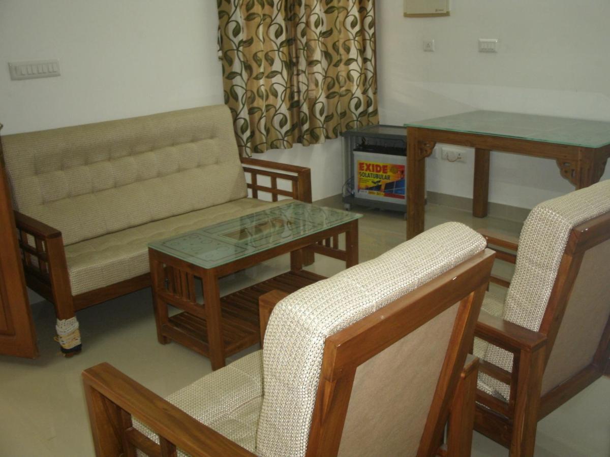 Jacaranda Holiday Home Kochi Екстериор снимка