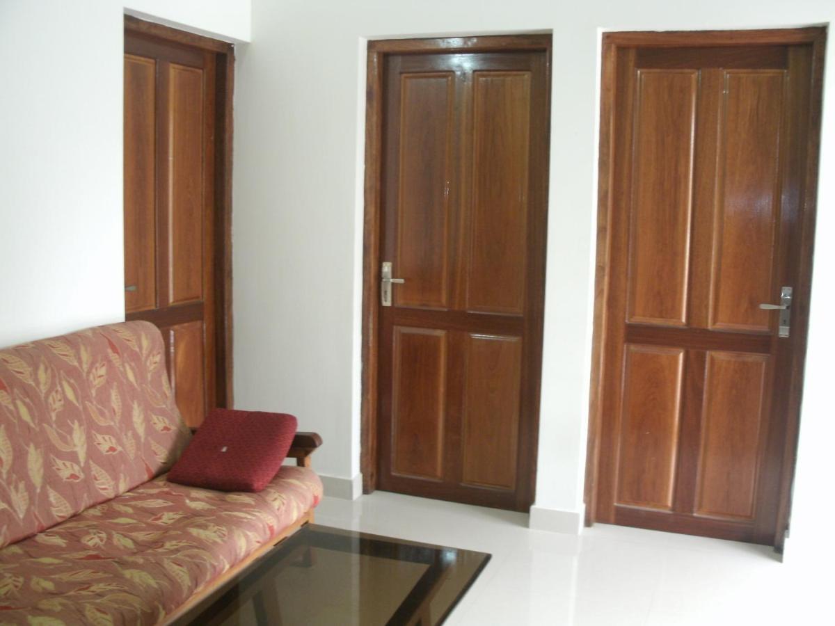 Jacaranda Holiday Home Kochi Екстериор снимка